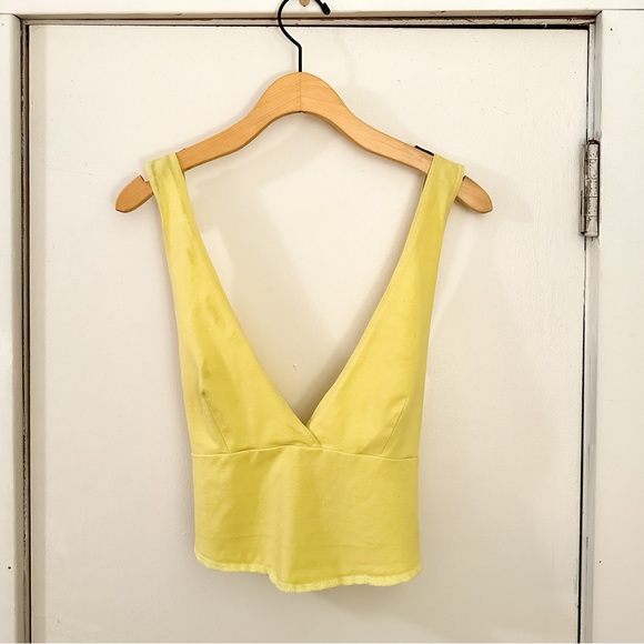 Urban Outfitters BDG Simple Yellow Cross Back Cropped Tank Top With Raw Hem - Picture 1 of 2